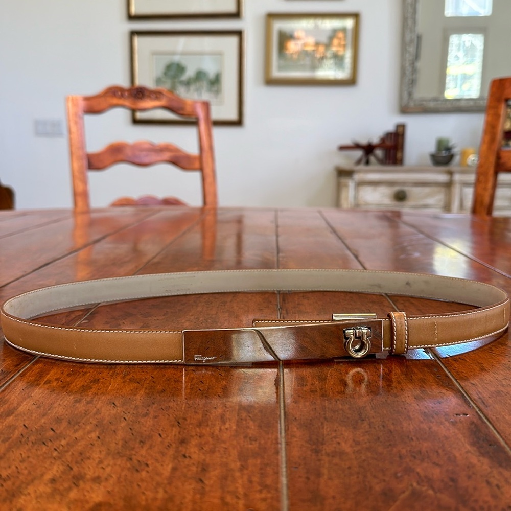 Salvatore Ferragamo belt. Tan leather, silver buckle. Adjustable.